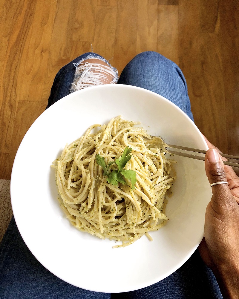 gluten-free-rice-pasta-with-lime-pesto-sauce-bfit-bfly